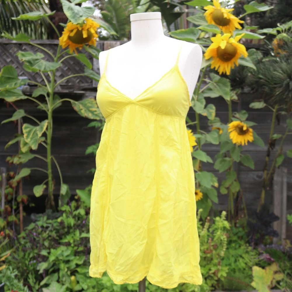Victoria’s Secret PINK Yellow Nightgown Babydoll🌈